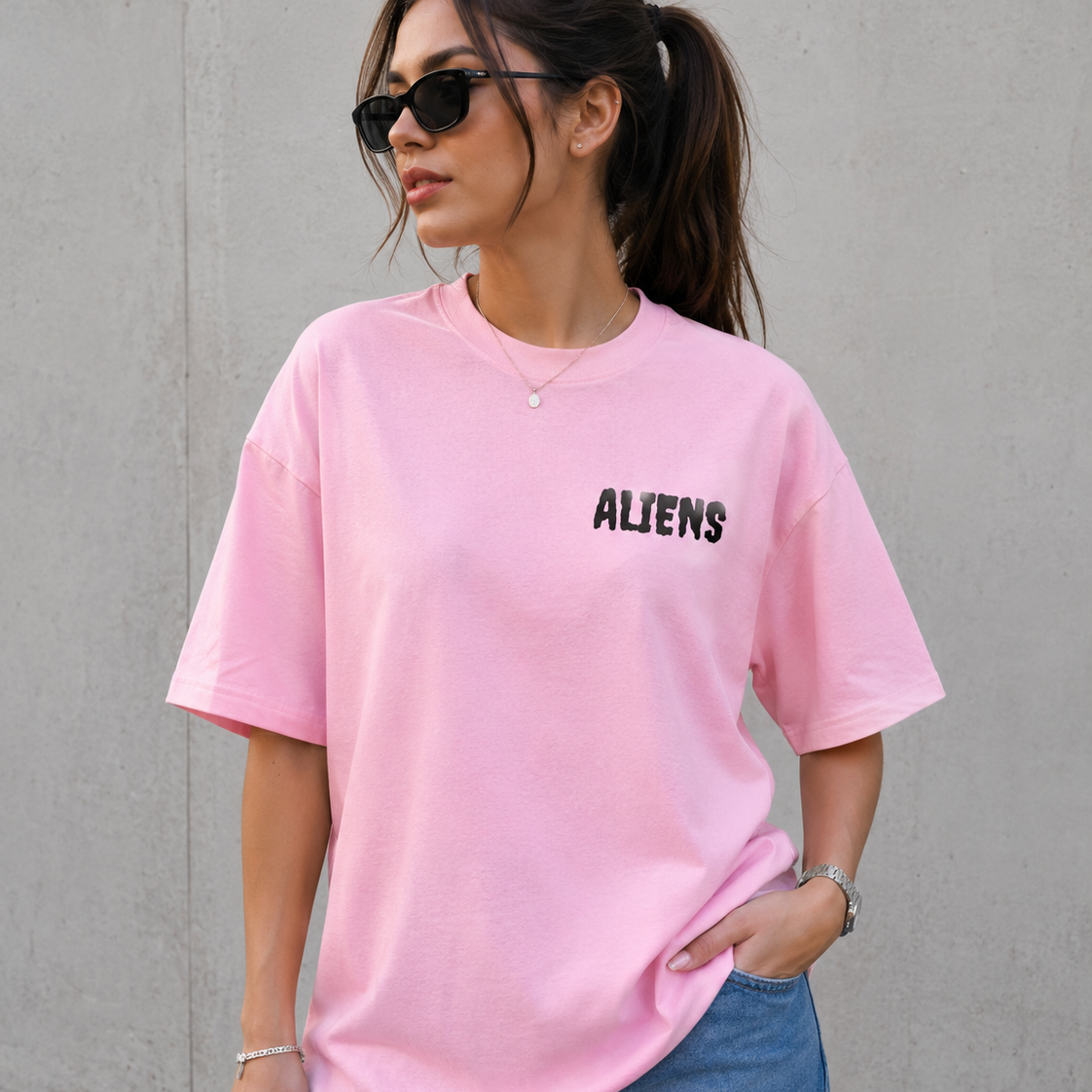 ALIENS – Premium Unisex Oversized Classic T-Shirt